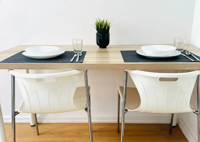 The Redondo House - No 4e1 - Comfortable Two-bedroom Apartamento